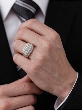 10K Yellow Gold Men’s Diamond Cluster Ring Size 9.5–10 8.8g